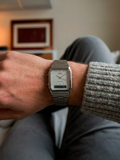 Reloj Casio Vintage AQ-230A-7DMQ Análogo Digital