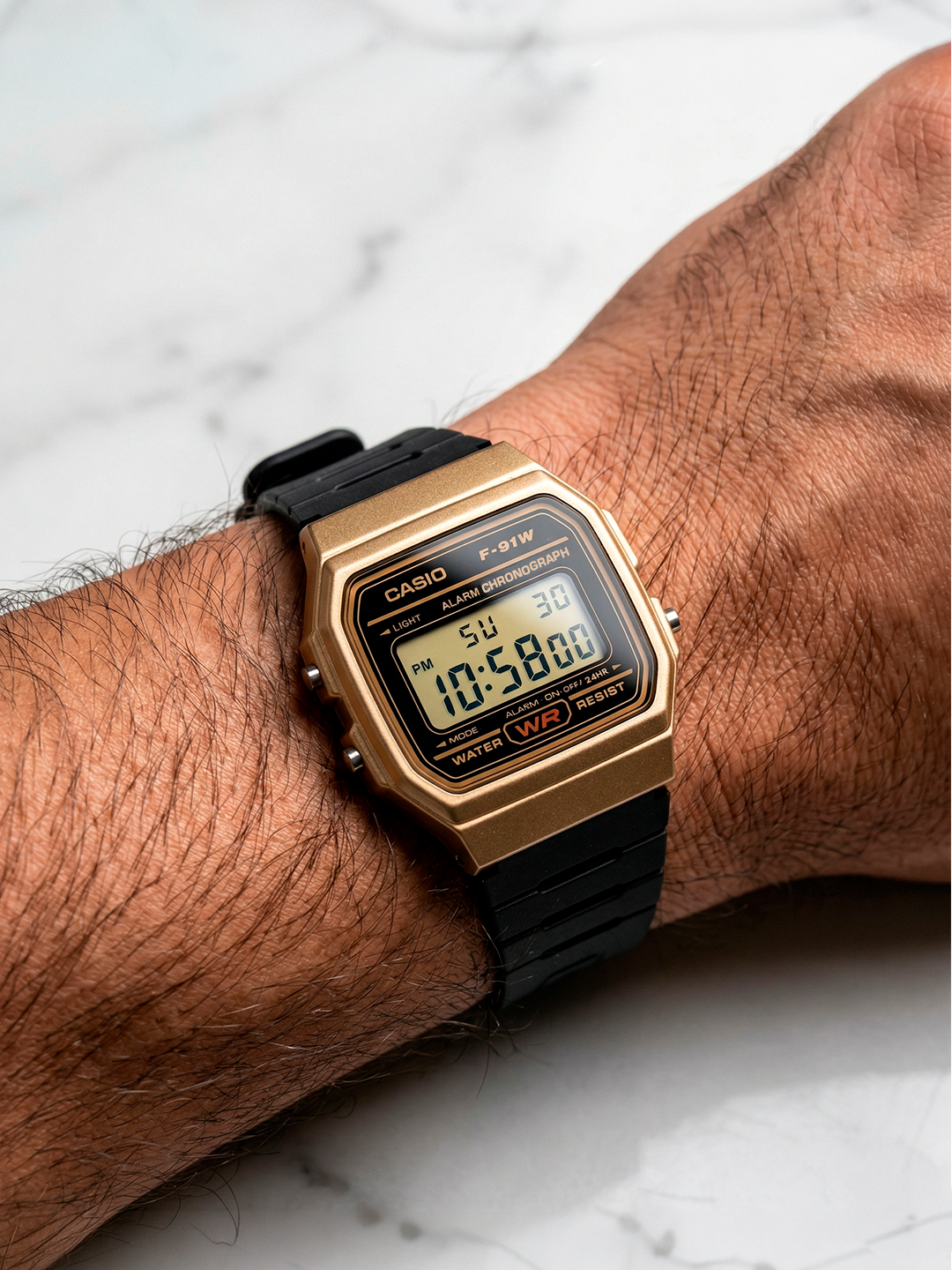 Reloj Casio Vintage F-91WM-9ADF Dorado/Negro
